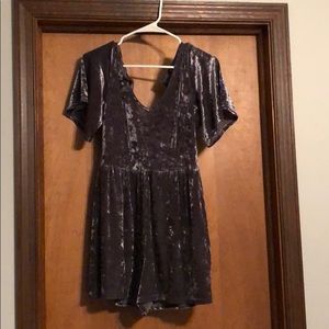 Velvet romper dark green! American eagle